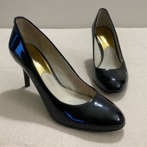 Michael Kors patent leather pumps